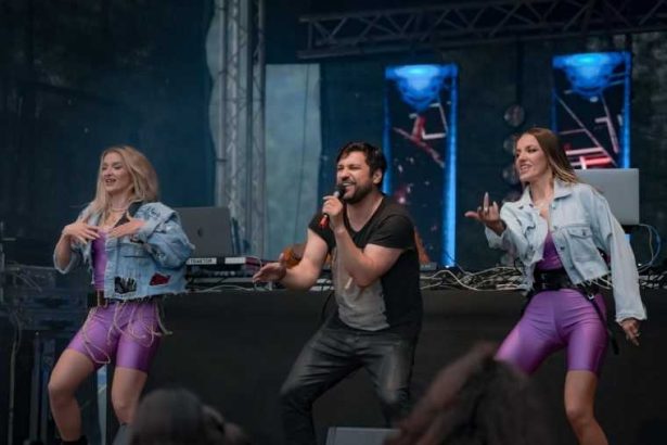 Festivalul Arhanghels continua Parada moto si o seara rock de neuitat