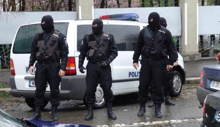Lovitura DIICOT inainte de sezonul festivalurilor retea mare de traficanti destructurata in Bucuresti Drogurile erau livrate direct in cluburi
