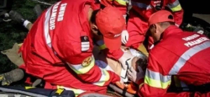 O soferita din Bascov a accidentat doi politisti trimitandu i la spital