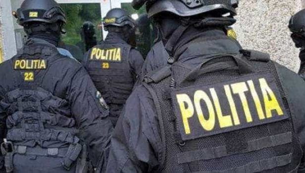 Operatiune extinsa a Politiei Romane zeci de perchezitii dintr un caz de furt de produse petroliere in Arges si alte 7 judete