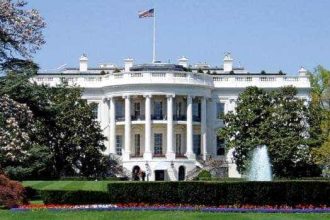 Panica la Casa Alba FBI ar fi dejucat un complot cu drone si lunetisti destinat lui Donald Trump