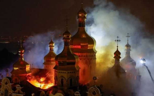 Patriarhia Romana raspunde dupa atacul asupra monumentului UNESCO Lavra Pecerska din Kiev