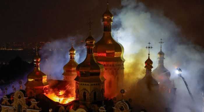 Patriarhia Romana raspunde dupa atacul asupra monumentului UNESCO Lavra Pecerska din Kiev
