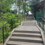 Peste 120000 de lei investiti in modernizarea scarilor din cartierul Nord