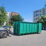 Piteshti A inceput colectarea deseurilor voluminoase si a DEEE urilor
