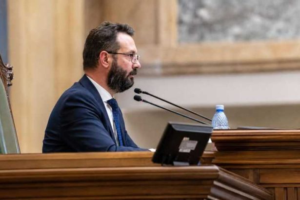 Senatorul Mihai Cotez Numele unui premier fara o consultare prealabila ridica serioase semne de intrebare