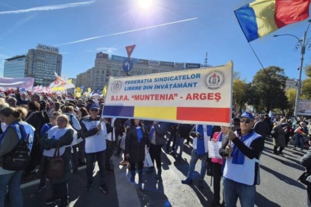 Sindicalistii din invatamantul argesan protestezala Bucuresti Nu este vorba de bani