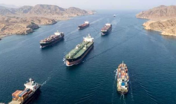 Tensiunile escaladeaza in Orientul Mijlociu Iranul avertizeaza ca va inchide stramtoarea Bab el Mandeb