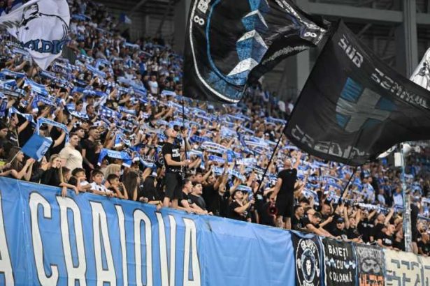 Universitatea Craiova a deschis vanzarea abonamentelor pentru sezonul urmator In numai 30 de minute au fost vandute o mie