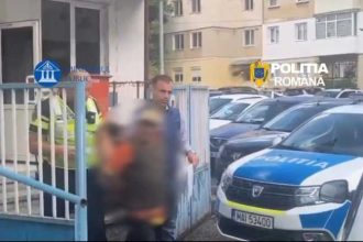 VIDEO A fost retinut dupa ce a imbratisat o tanara fara consimtamantul ei pe strada in Mioveni