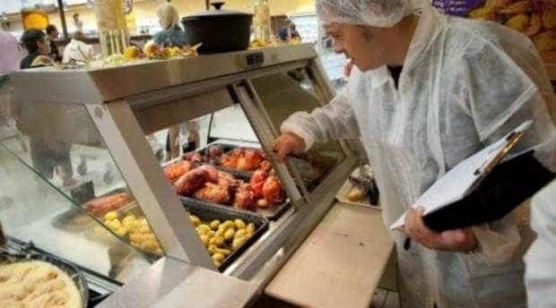 Val de sanciuni n sectorul alimentar Ce au gsit inspectorii ANSVSA dup aproape 9000 de controale n doar o lun