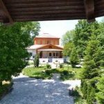 Vernisaj si atelier practic de vopsire a lanii si preparare de pigmenti naturali la Muzeul Golesti