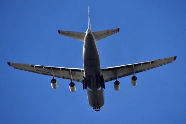 ancheta extinsa la air canada dupa ce un pilot a zburat timp de 16 ani fara licenta