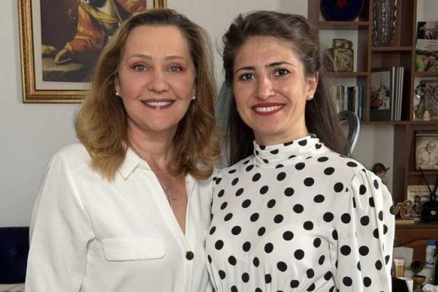 dupa zece luni de la plecarea ioanei marcu catalina comanescu devine noul administrator public al campulungului