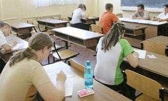 prima proba scrisa la bac in arges 55 de absenti din aproape 4000 de candidati inscrisi