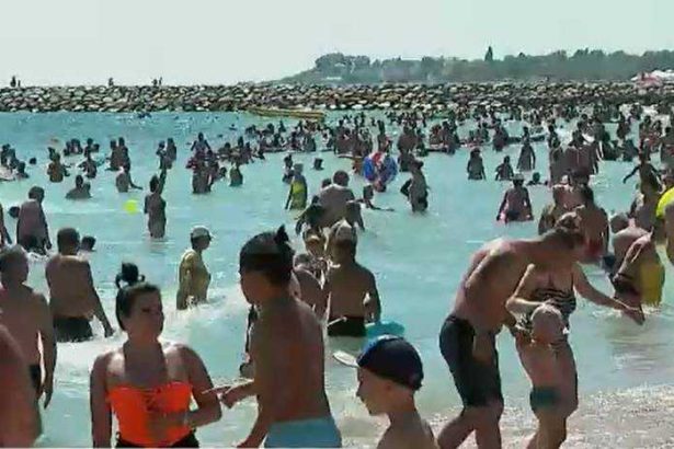 primul deces pe litoral in acest sezon un turist a murit innecat la mamaia