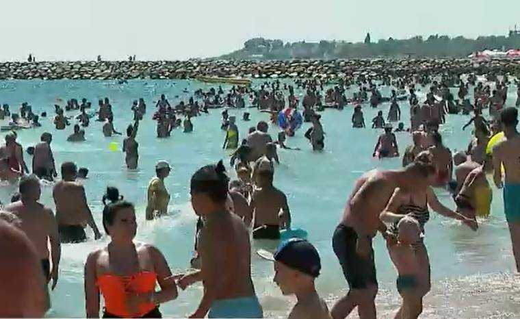 primul deces pe litoral in acest sezon un turist a murit innecat la mamaia