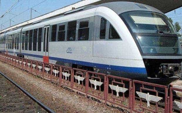 trafic feroviar oprit spre litoral trenurile sunt blocate din cauza unei defectiuni majore la Fetesti