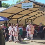 video calusarii au adus traditia in pietele din craiova si smardan