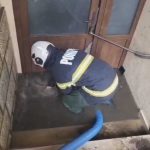 video curti si subsoluri inundate in campulung