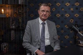 Academicianul Ioan Aurel Pop mesaj clr in emisiunea lui Florentin Tuca Cenzura si delictul de opinie nu isi au locul intr o democratie