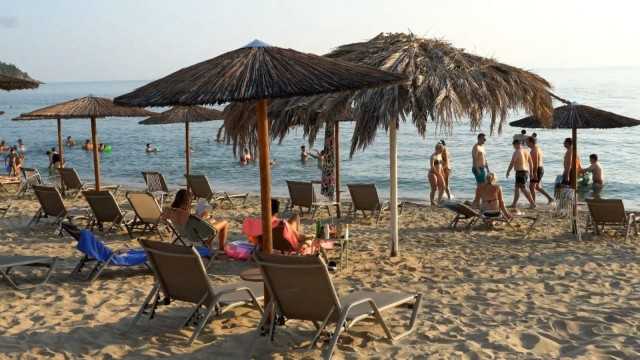 Alerte MAE pentru romanii care calatoresc in Grecia risc ridicat de incendii in Creta Attica si alte locatii turistic