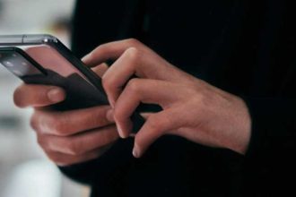 Atentie la mesajele false referitoare la parcarea cu plata Politia avertizeaza cu privire la o noua inselatorie