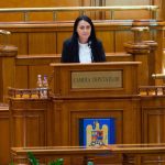 Cristina Butura AUR Cand medicii si asistentele ies in strada nu ei sunt cei care trebuie intrebati de ce protesteaza