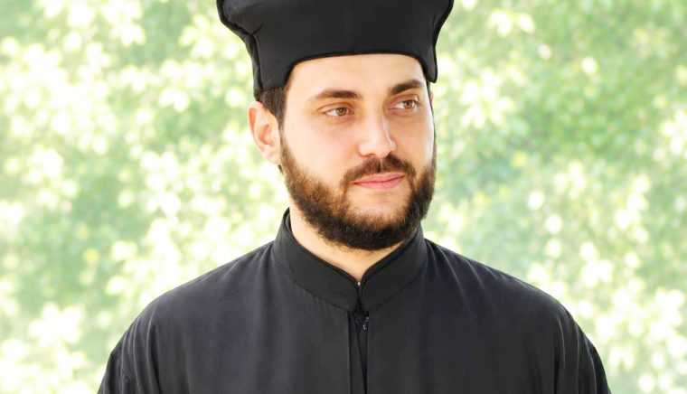 Cuvant si Taine o rubrica realizata de pr dr Rafael Vintila Urmand calea Apostolilor Traditia transmisa nu inventata