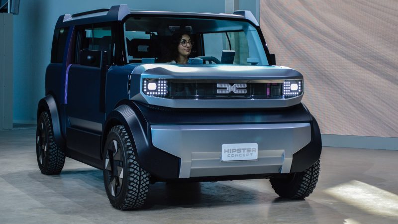 Dacia se pregateste sa lanseze Hipster micro SUV ul electric inspirat aproape in totalitate din concept Priumele imagini ale versiunii de serie au fost publicate