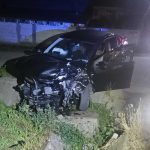 Doua accidente in Arges in timpul noptii Doi tineri raniti transportati cu ambulantele