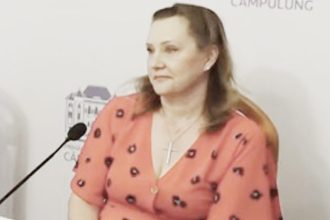 Elena Lasconi a provocat consilierii locali