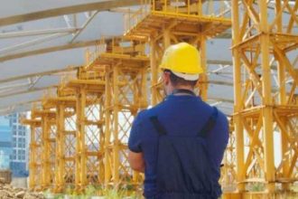Eurostat Romanii parasesc piata muncii mai devreme decat ceilalti europeni