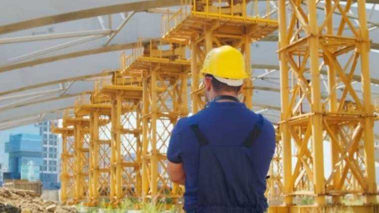 Eurostat Romanii parasesc piata muncii mai devreme decat ceilalti europeni