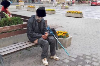 Interventia Politei Locale Piteshti pentru un barbat cu probleme internat la Vedea