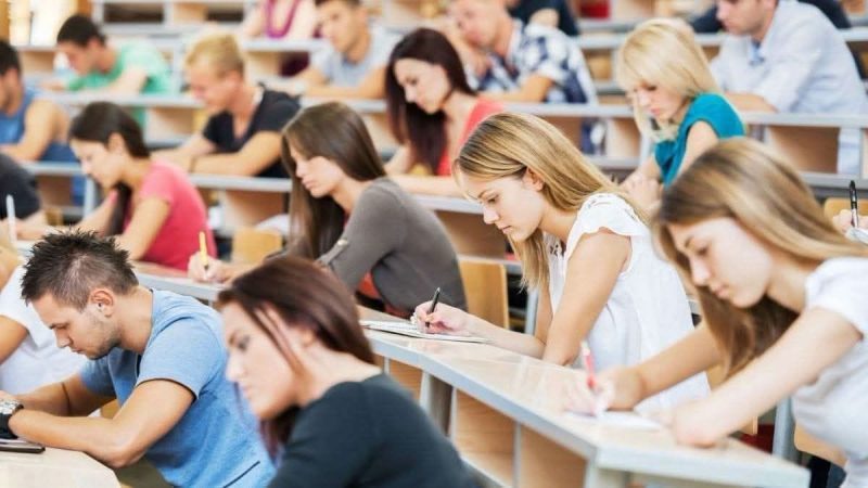 Master gratuit pentru tinerii din Mioveni O noua sesiune de inscriere disponibila