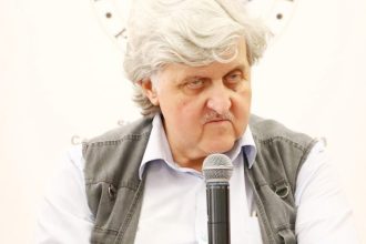 O noua monografie dedicata Boteni la Centrul Cultural Pitesti