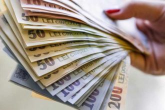 Romania pe ultimele locuri in clasamentul UE privind salariul minim Cat primesc romanii dupa majorarea din iulie