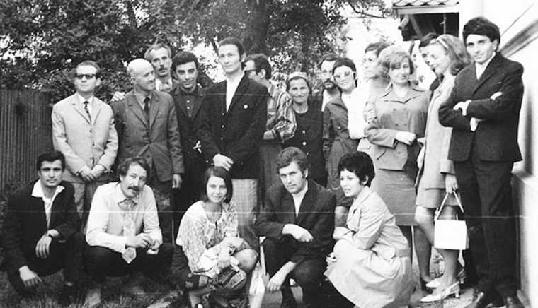 Scena din viaa cultural pitetean 175