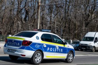 Stalpeni Rula baut la volan si a fost prins de politie