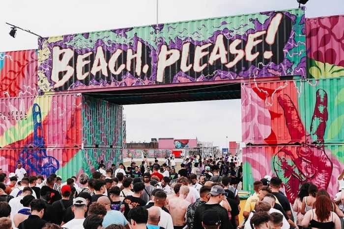 tragedie la beach please un turist strain a decedat in parcare
