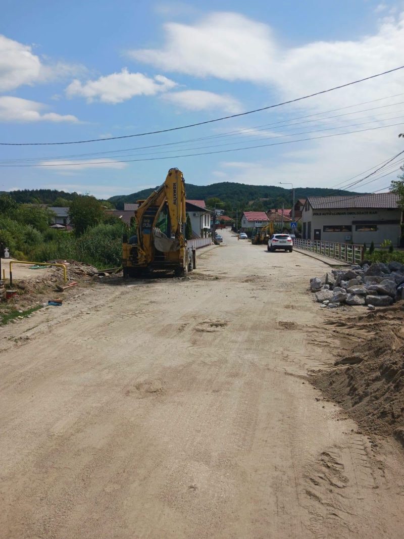 Curtea de Arges Circulatie permisa pe o banda pe strada Progresu de vineri pana luni