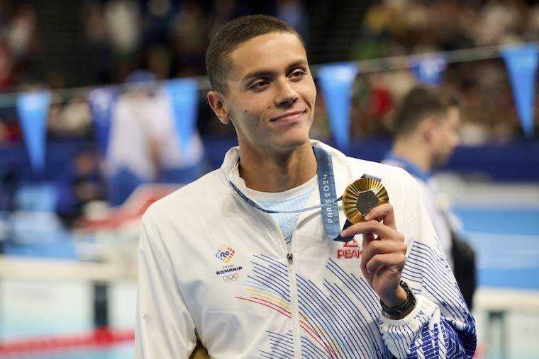 David Popovici in competitia pentru al treilea titlu european la 100 de metri liber