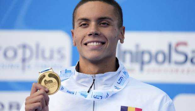 David Popovici medalie de aur la 200 de metri liber la Europenele din Paris O performanta istorica pentru inotatorul roman