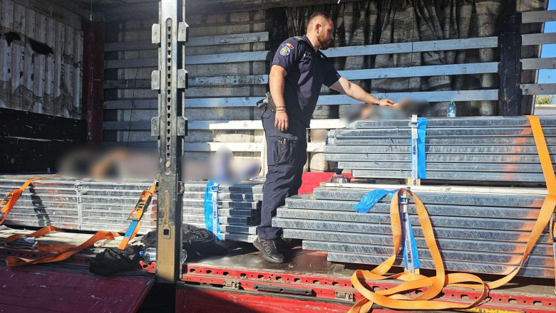 Doi marocani care au intrat ilegal in Romania au fost gasiti lesinati in remorca unui TIR