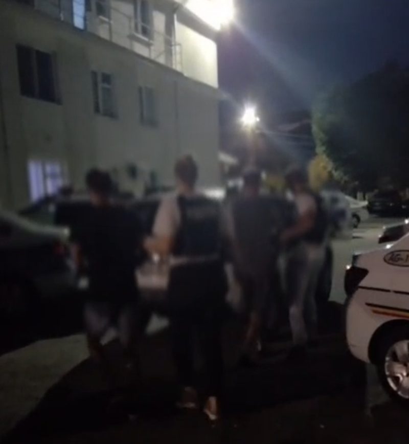 Doi tineri prinsi pentru talharie calificata la Curtea de Arges