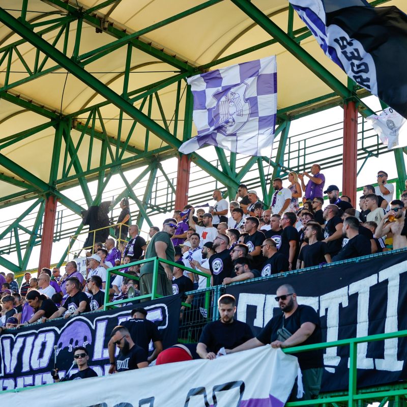 FC Arges o familie un oras o legenda Actualii si fostii jucatori au celebrat alaturi de suporteri 73 de ani de istorie