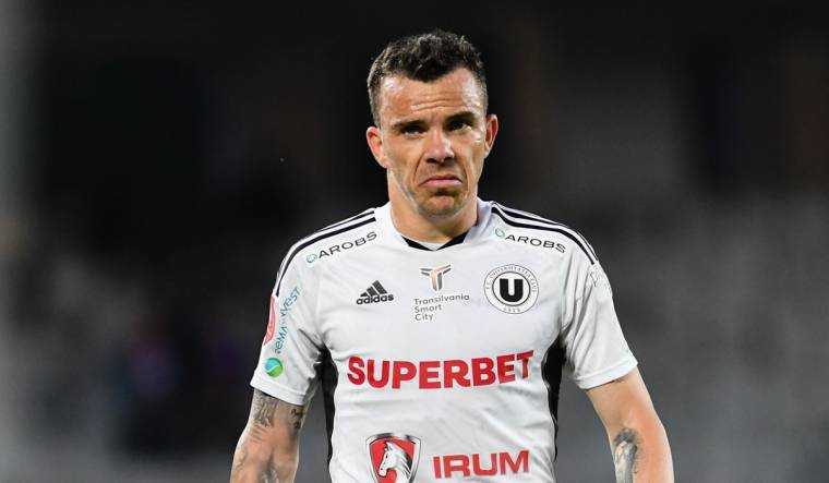 Fotbalistul argesan Dan Nistor despre greseala carierii sale dupa ce a atins cifra de 516 meciuri in SuperLiga Am ales banii