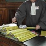 Grefierii ameni nta ca vor bloca instantele si parchetele incepand cu 1 septembrie nemultumiti de scaderea valo rii de referinta in legea salarizarii