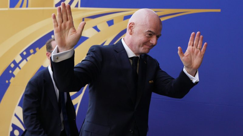 Infantino pregateste un Mondial de mari dimensiuni cu 211 tari participante Presedintele FIFA planifica un adevarat festival al fotbalului juvenil